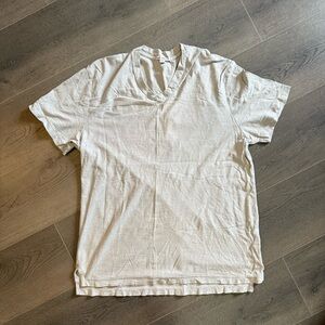 VTG Men’s James light gray Perse v neck T shirt (Sz 3)